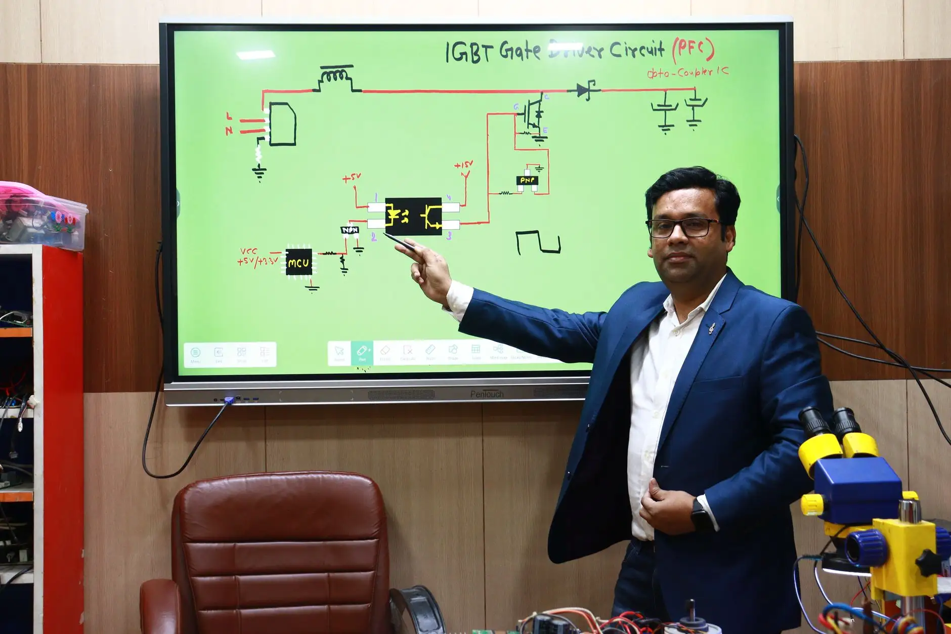 智慧教室建设方案：鞍山迈斯教育科技解析数字化教学设备选型要点正文配图 1